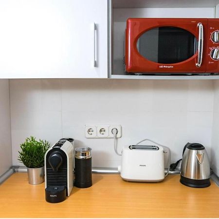 Exyca Cuatro Caminos Apartment Мадрид Екстериор снимка