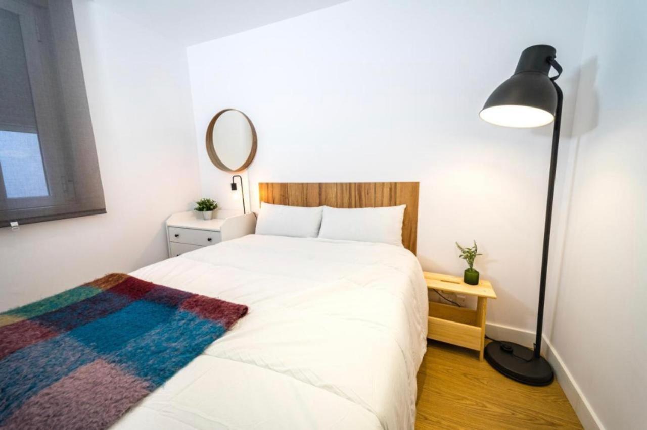 Exyca Cuatro Caminos Apartment Мадрид Екстериор снимка